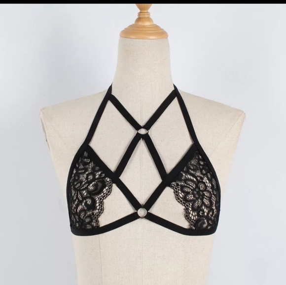 SOLD SOLD SOLD Sheer Black Lace Bra - Picture 4 of 6